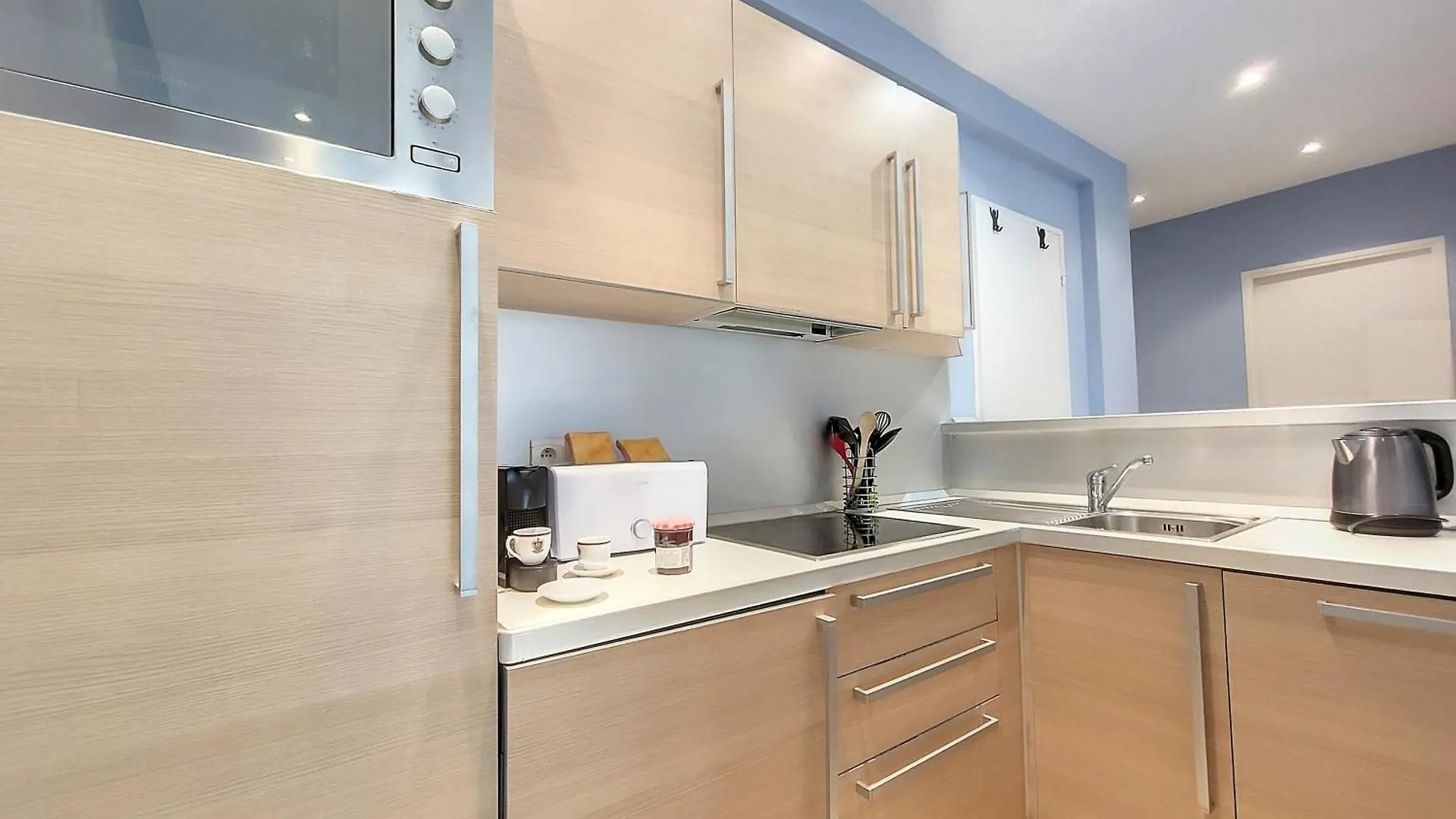 Nestor&Jeeves - Riviera Provence - Central - Close Sea Nice Apartment